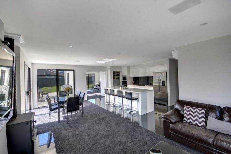 Photo of property in 6 Anderton Crescent, Mosgiel, 9024