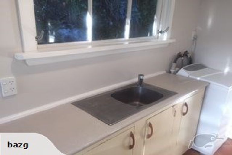 Photo of property in 69 Holloway Road, Aro Valley, Wellington, 6021