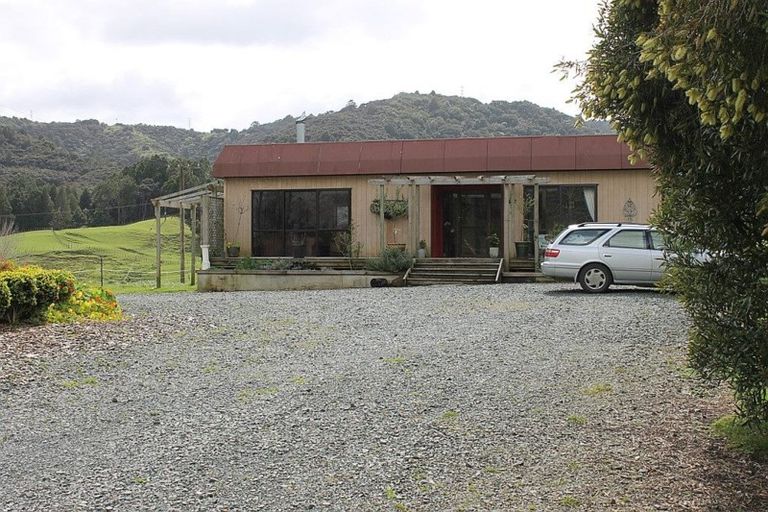 Photo of property in 316 Mountain Road, Maungaturoto, 0587