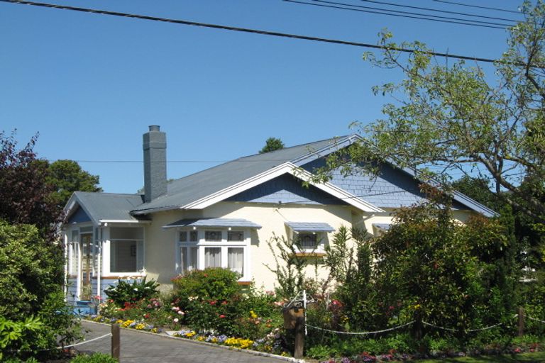 Photo of property in 116 Petrie Street, Richmond, Christchurch, 8013