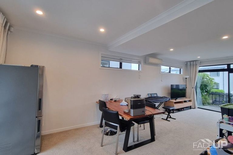 Photo of property in 9 Frank Gill Road, Hobsonville, Auckland, 0616