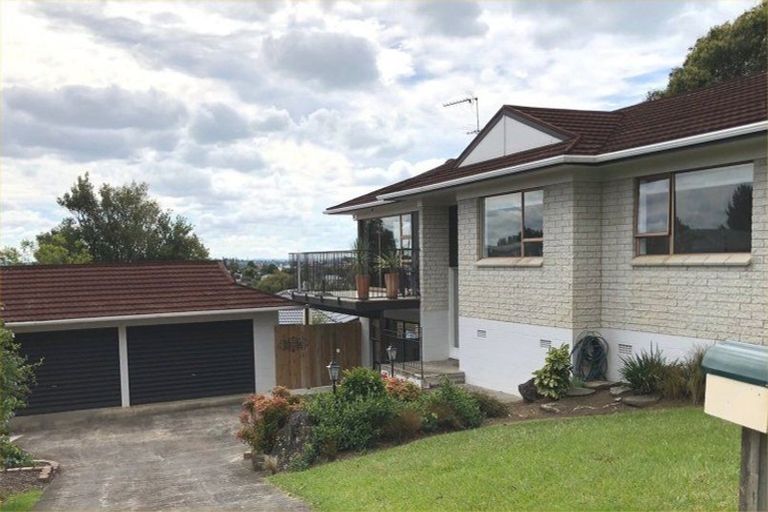 Photo of property in 69 O'halloran Road, Howick, Auckland, 2014