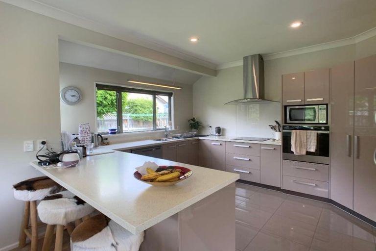 Photo of property in 2 Pearl Lane, Arrowtown, 9302
