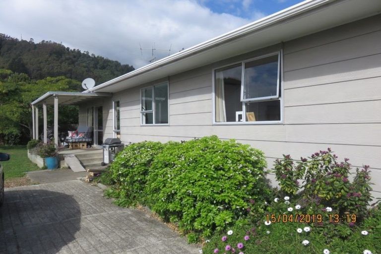 Photo of property in 2/123 Tipahi Street, Nelson South, Nelson, 7010