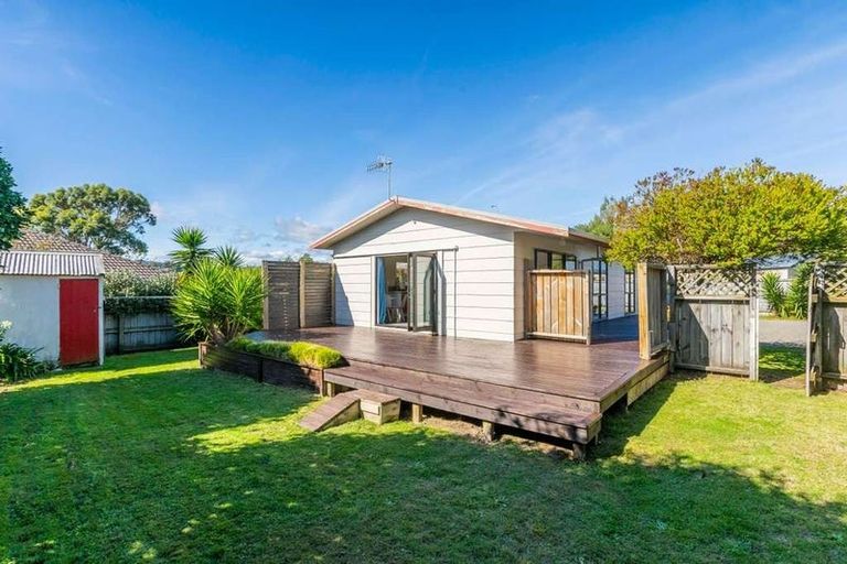 Photo of property in 82a Alexander Road, Raumati Beach, Paraparaumu, 5032