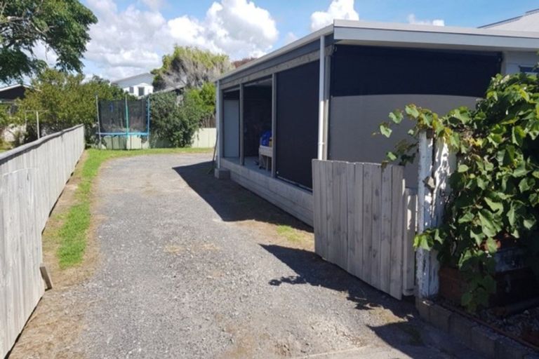 Photo of property in 824b Papamoa Beach Road, Papamoa Beach, Papamoa, 3118