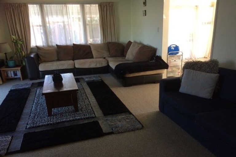 Photo of property in 15a Windsor Terrace, Taradale, Napier, 4112