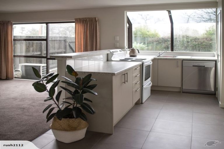 Photo of property in 1/78 Glengarry Road, Glen Eden, Auckland, 0602