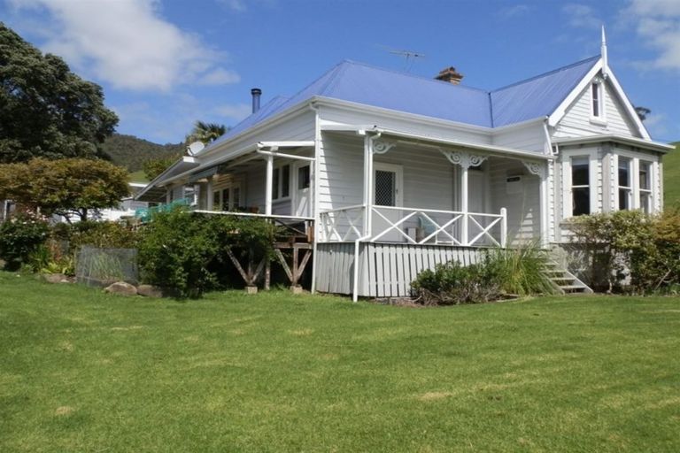 Photo of property in 150 Thames Coast Sh25 Road, Whakatete Bay, Thames, 3575