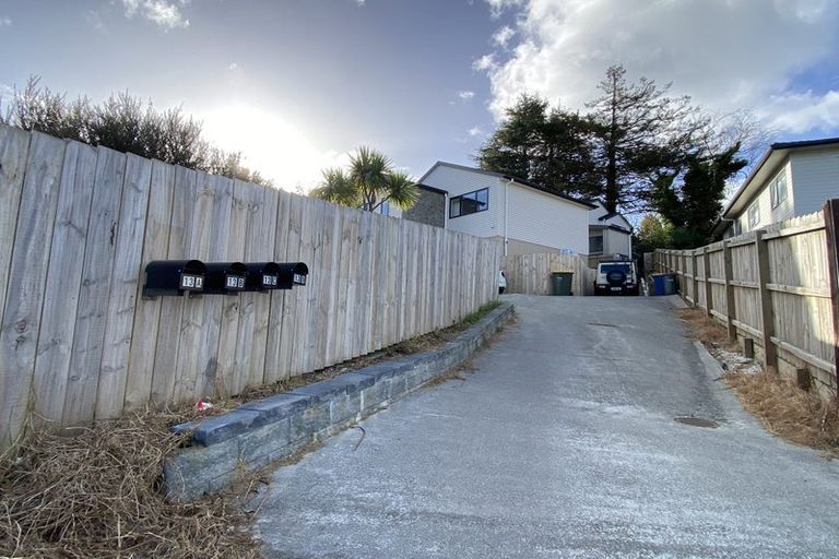 Photo of property in 13a Yule Place, Massey, Auckland, 0614