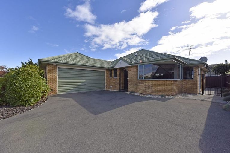 Photo of property in 1 Stable Way, Belfast, Christchurch, 8051