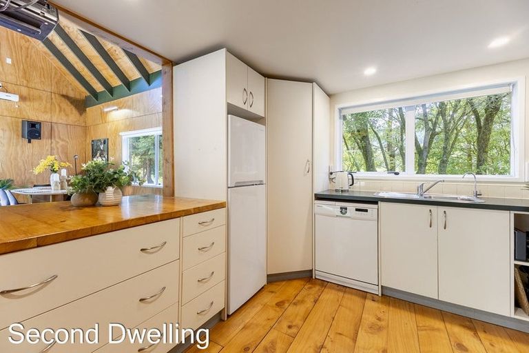 Photo of property in 298 Mangaone Road, Reikorangi, Waikanae, 5391