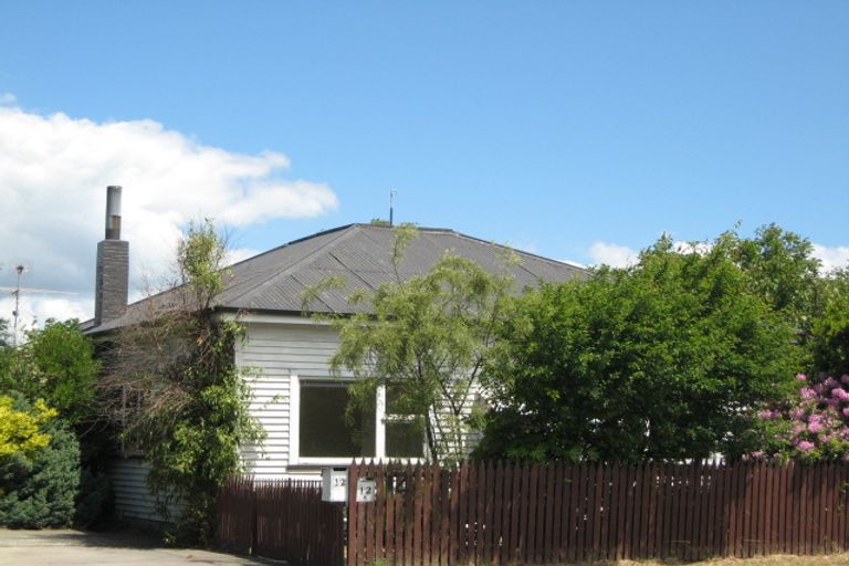 Photo of property in 2/12 Shirley Road, Mairehau, Christchurch, 8013