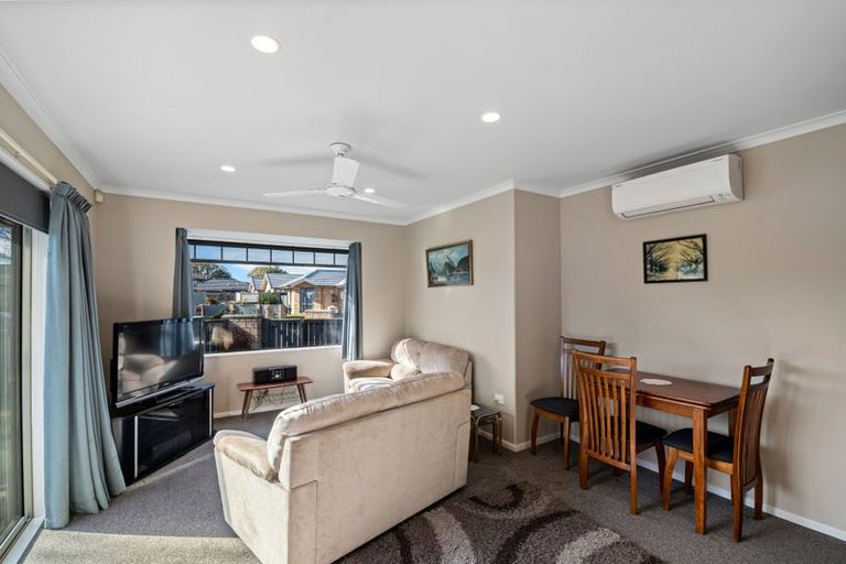 Photo of property in 22 Bayliss Close, Northwood, Christchurch, 8051