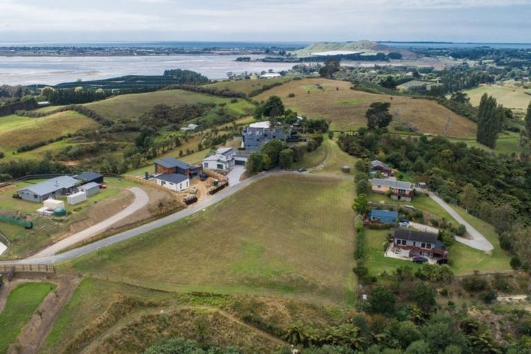 Photo of property in 28 Eagleview Rise, Welcome Bay, Tauranga, 3175