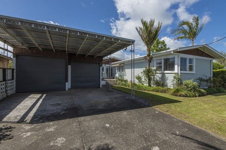 Photo of property in 65 Gorge Road, Maungaturoto, 0520