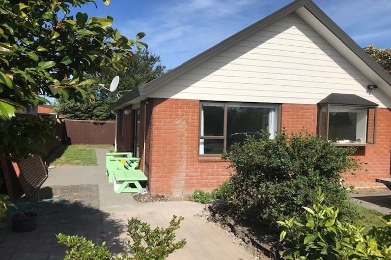 Photo of property in 7 Farm Lane, Parklands, Christchurch, 8083