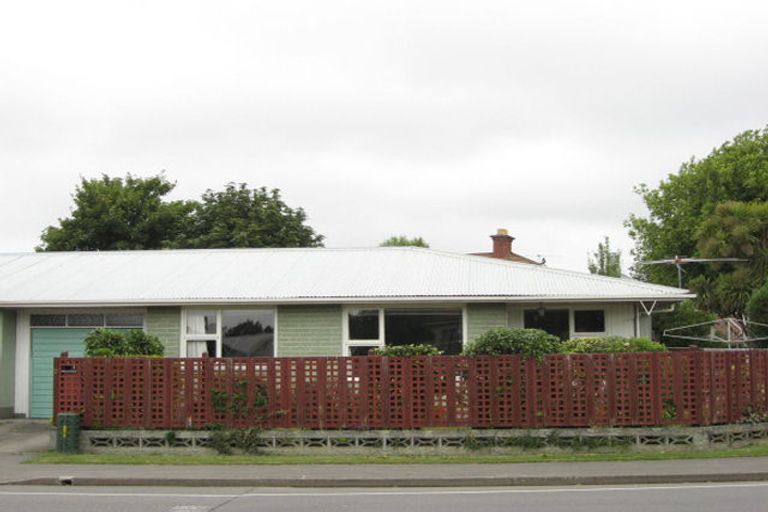 Photo of property in 2 Warrington Street, Mairehau, Christchurch, 8013