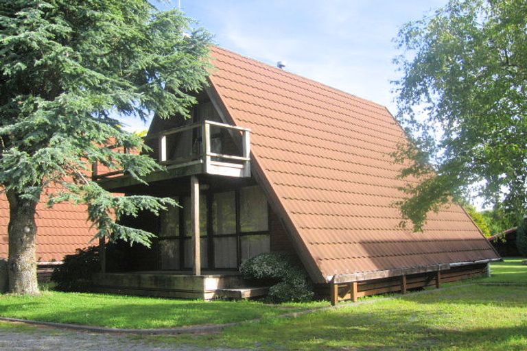 Photo of property in 10 Turoa Drive, Ohakune, 4625