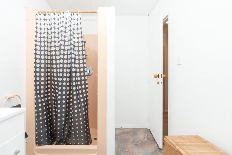 Photo of property in 78l Greenslade Road, Raglan, 3295