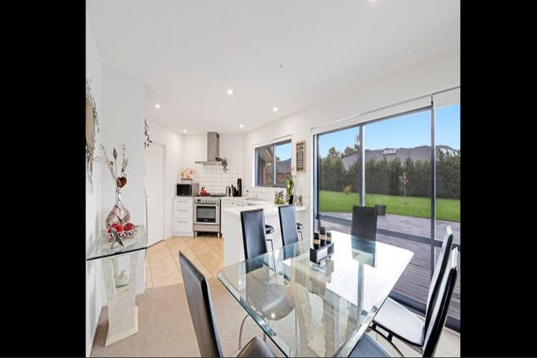 Photo of property in 205 High Street, Oxford, 7430