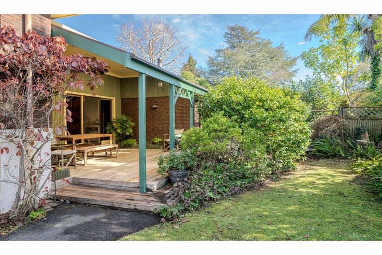 Photo of property in 6 Oripiro Road, Kerikeri, 0230