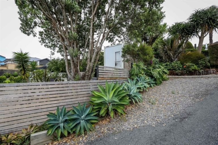 Photo of property in 17 Lawry Street, Blagdon, New Plymouth, 4310