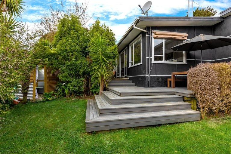 Photo of property in 102a Milton Terrace, Picton, 7220