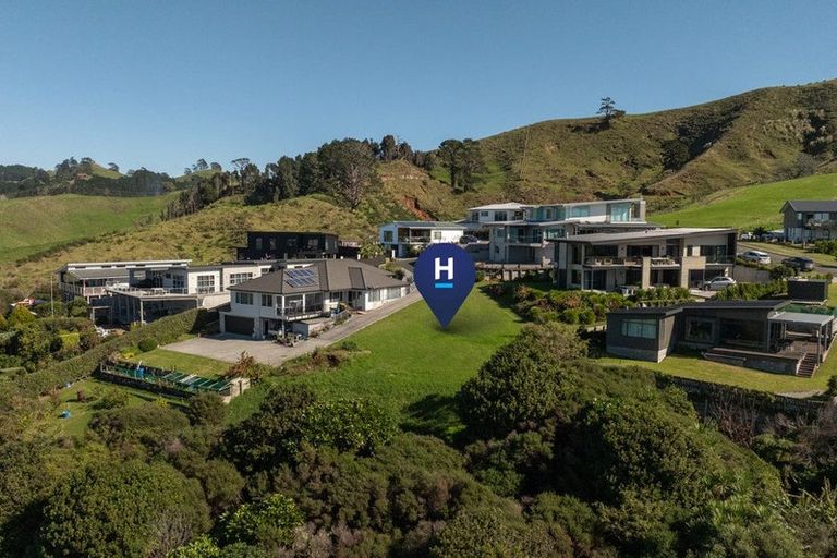 Photo of property in 27 Tohora View, Waihi Beach, 3611