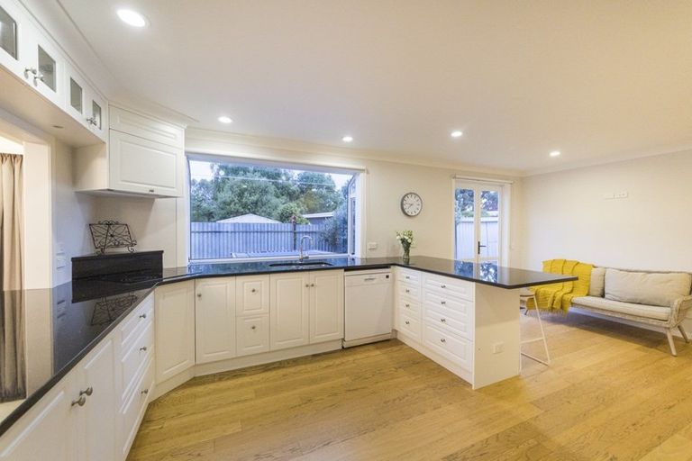 Photo of property in 52 Buick Crescent, Awapuni, Palmerston North, 4412