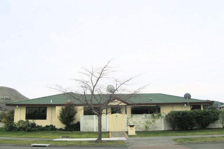 Photo of property in 40 Brompton Drive, Taradale, Napier, 4112