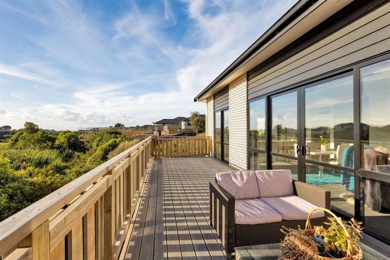 Photo of property in 5a Amy Way, Bell Block, New Plymouth, 4312