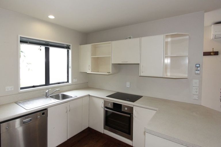 Photo of property in 2/56 London Street, Richmond, Christchurch, 8013