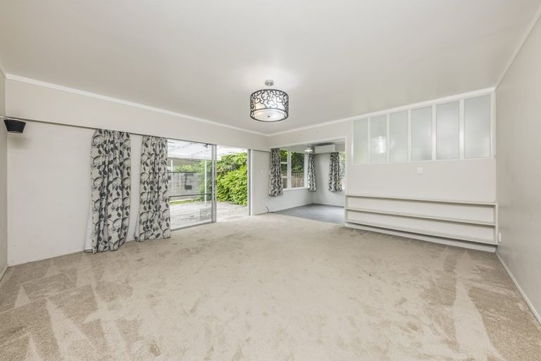 Photo of property in 1/46 Scenic Drive, Manurewa, Auckland, 2102