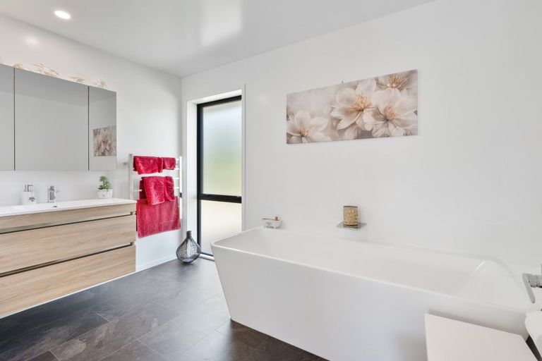 Photo of property in 4 Joshua Place, West Melton, Christchurch, 7675