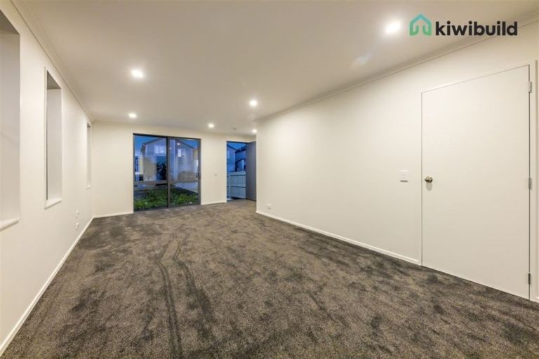 Photo of property in 57 Saddleback Crescent, Papakura, 2110