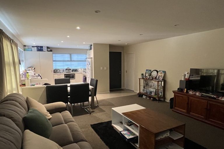 Photo of property in 5a Rex Street, Riccarton, Christchurch, 8041