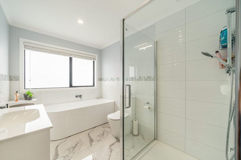 Photo of property in 12 Fenwick Crescent, Wallaceville, Upper Hutt, 5018