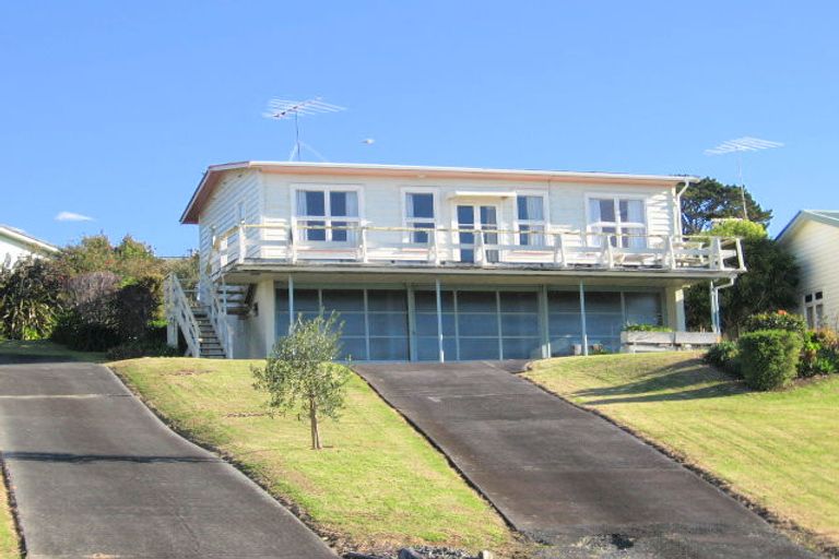 Photo of property in 5 Gordon Craig Place, Algies Bay, Warkworth, 0920