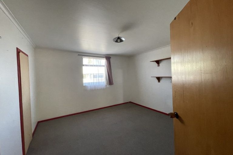 Photo of property in 404 Lyndon Road East, Hastings, 4122