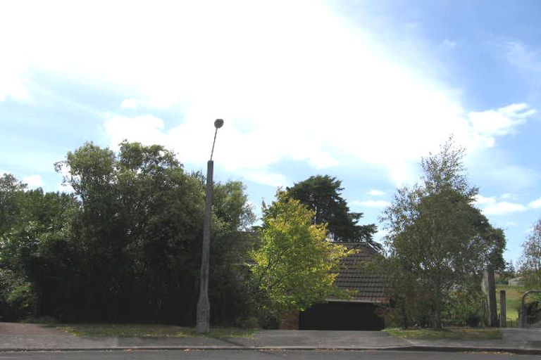 Photo of property in 12 Scorpio Place, Windsor Park, Auckland, 0632