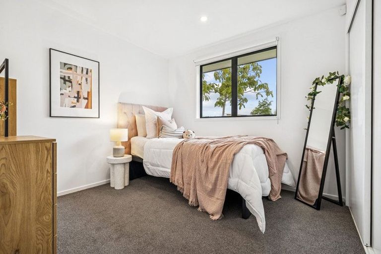 Photo of property in 65b Puriri Road, Pukekohe, 2120