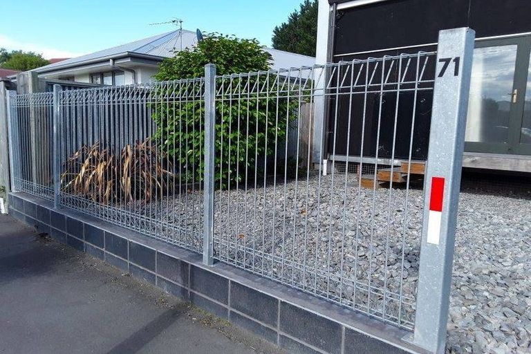 Photo of property in 71 Barbour Street, Waltham, Christchurch, 8011