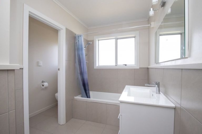 Photo of property in 61a Pipiroa Road, Ngatea, 3503