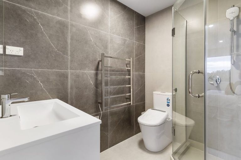 Photo of property in 1d Stottholm Road, Titirangi, Auckland, 0604