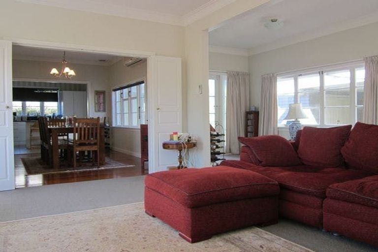 Photo of property in 3 Jalna Avenue, Khandallah, Wellington, 6035