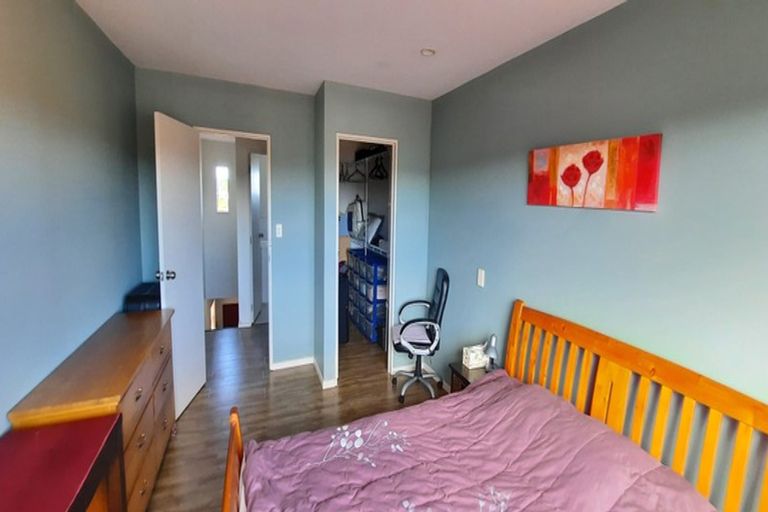 Photo of property in 22/22 Northcross Drive, Oteha, Auckland, 0632