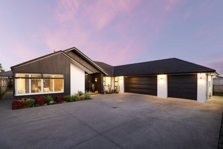 Photo of property in 6 Harrier Court, Flagstaff, Hamilton, 3210