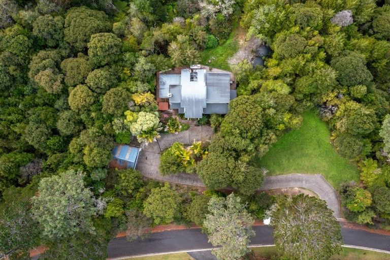 Photo of property in 6 Hobson Heights Road, Lucas Heights, Auckland, 0632