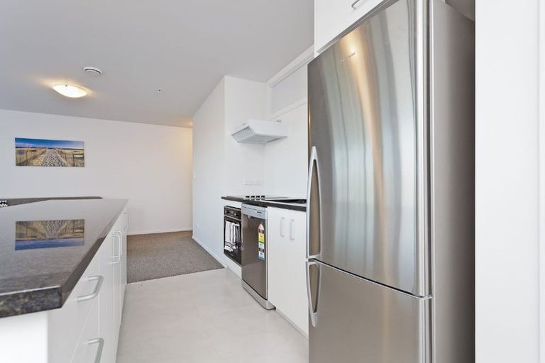 Photo of property in 12/26 Railway Street West, Papakura, 2110